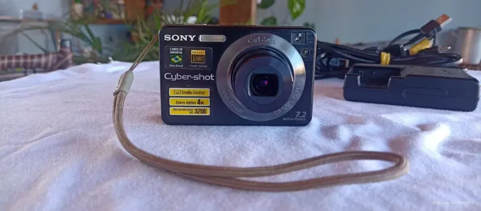 Câmera Sony ciber-shot 7.2