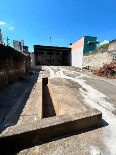 GALPÃO PARA LOCAÇÃO BARREIRO | EM FRENTE AO VIA SHOPPING