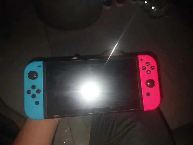 Nintendo switch vermelho e azul novo