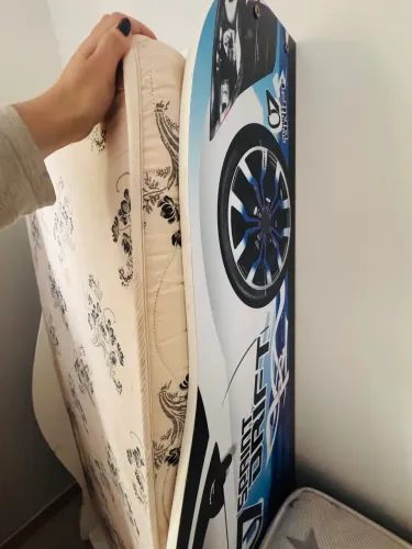 Cama de carrinho menino