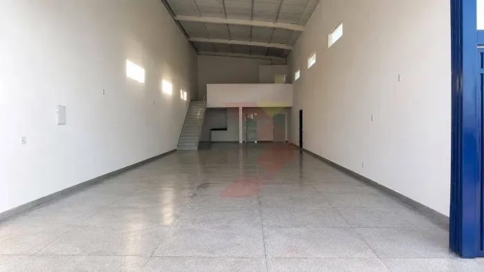 Galpão para alugar, 211 m² por R$ 3.800,00/mês - Jardim Presidente - Goiânia/GO