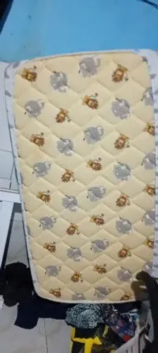 Vende-se Berço 