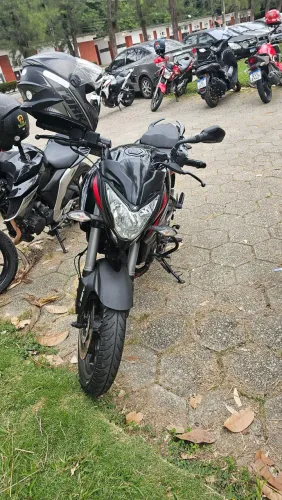 Bajaj Dominar 160 2025 | Apenas 13.400 km | Revisões na Concessionária