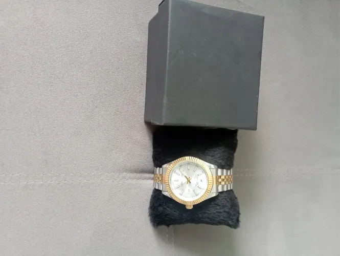Rolex novo