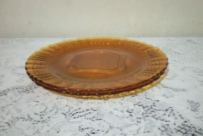 Pratos Para Bolo Vidro Âmbar Retrô Anos 70/80