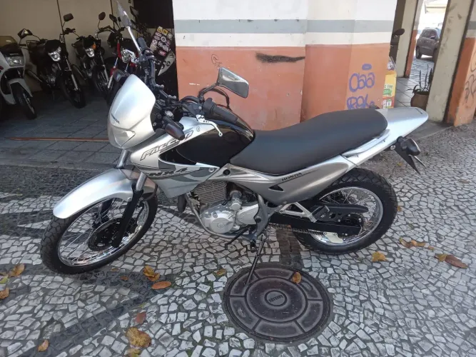 Honda nx-falcon 400 ano 2008