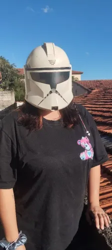 Máscara eletrônica Star Wars 