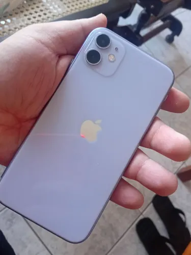 IPhone 11 Lilás 128gb