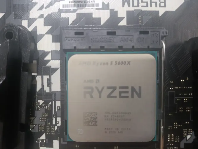 Kit AMD Ryzen 5 5600X, B450M Steel Legend DDR4<br><br><br>R$ 2.000,00
