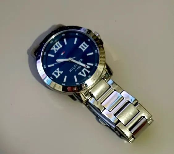 Relógio Tommy hilfiger original novinho 