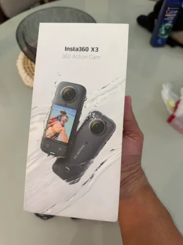 Câmera insta 360 x3