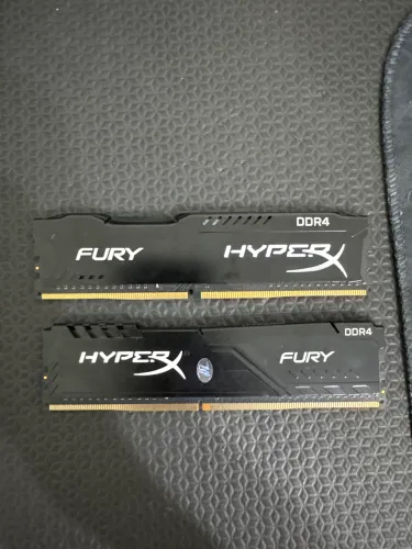 Kit 2x4 ram ddr4 2400mhz - defeito
