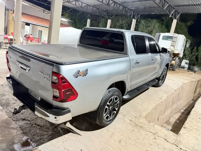 Toyota Hilux CD SRX 4X4 2.8 TDI 16V Diesel Aut. 2024