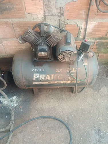 Vendo maquinários para lava jato