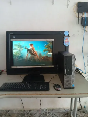 Vende se Pc completo core i5 4 geração 8gb memória HD 500gb trecado e mause monitor 19