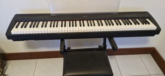 Piano P-85 Yamaha