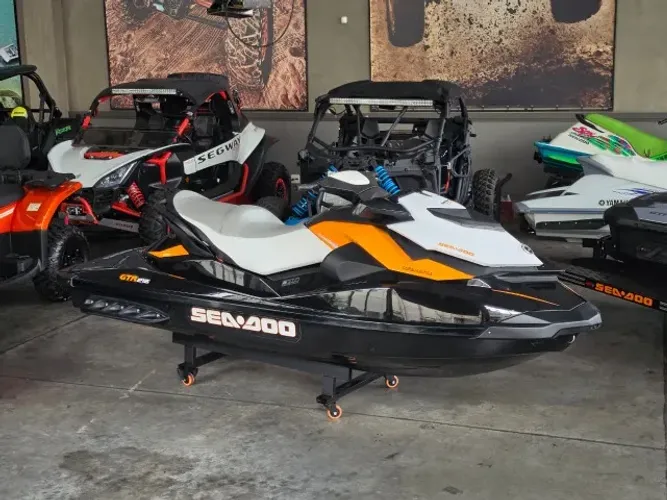 JET SKI GTR 215 ANO 2013 MUITO NOVO