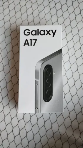 Samsung Galaxy A17 (novo na caixa)