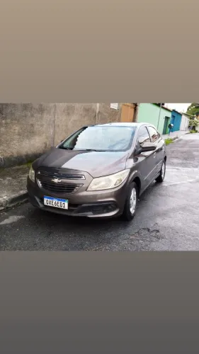 Chevrolet Onix Hatch LT 1.0 8V Flex Power Mec. 4P 2014