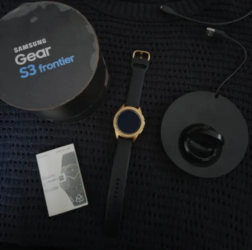 Sansung gear frontier s3 dourado 