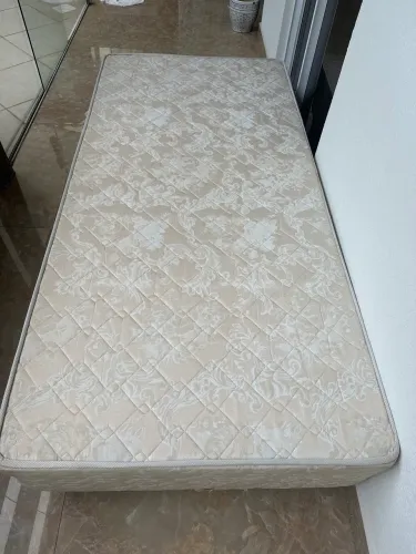 Cama box de solteiro