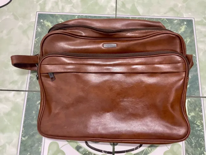 Bolsa em couro Kelson?s