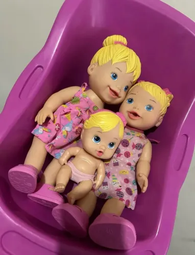 Conjunto três lindas bonecas novas 