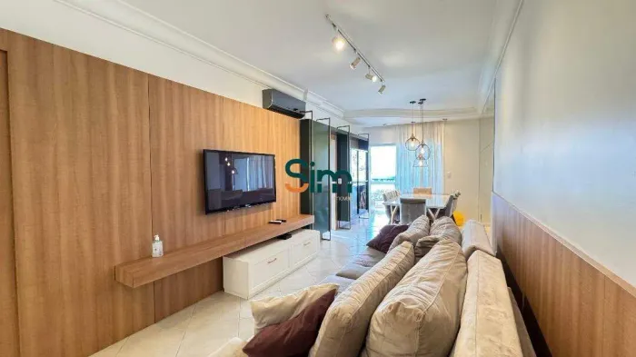 Apartamento para alugar no Centro de Chapecó/SC com 3 quartos (1 suíte), 2 vagas e área in