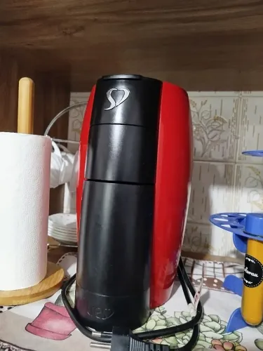 Cafeteira cápsula 3 corações.