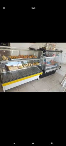 Venda urgente!!! 1 freezer vertical,1 balcão estufa e 1 freezer horizontal 