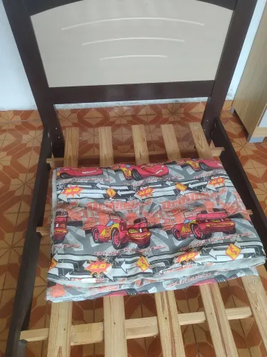 Cama de Solteiro Padrão 1,88x0,88 em MDF + BRINDE Edredom<br>