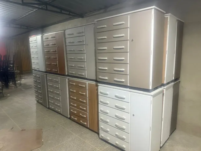 Cômoda Pronta entrega.