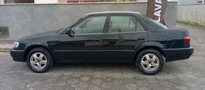 Toyota Corolla XEI 1.8/1.8 Flex 16V Aut. 2000