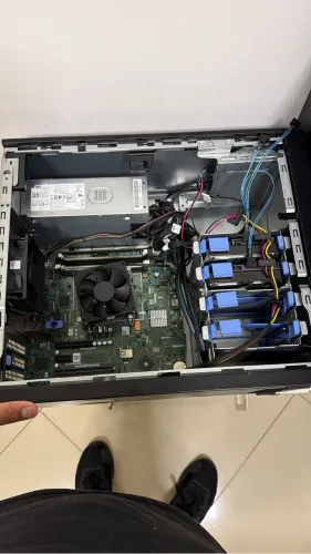 Servidor Dell T150