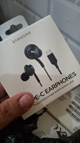Fone de celular, entrada C e microfone!