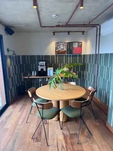 Studio com 23 m², Mobiliado em Pinheiros - São Paulo - SP