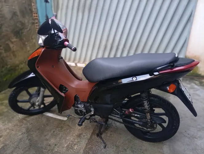 Honda biz 100 cc 