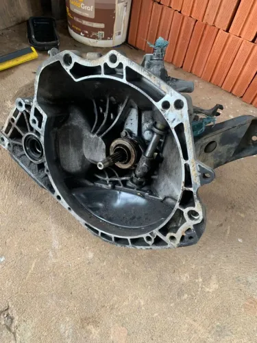 Câmbio GM F13 