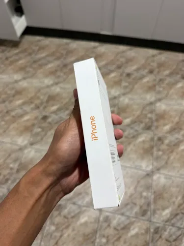 iPhone 17 pro Max 256GB Laranja-cósmico. 