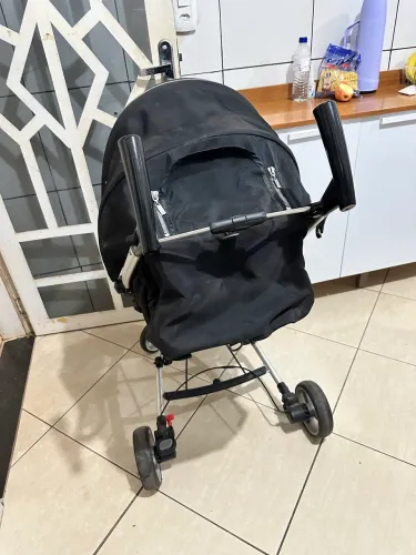 Carrinho de bebê