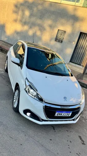 Peugeot 208 Allure 1.2 Flex 12V 5P Mec. 2017