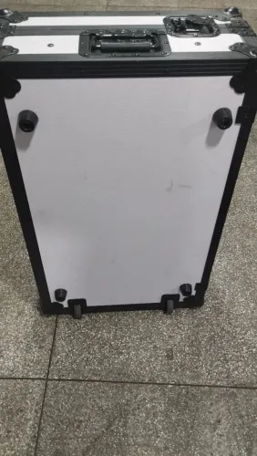 Case controladora importada