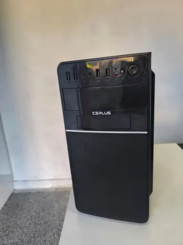 Desktop  - i3-7ª- SSD 240gb + HD 500gb - R$1.100,00