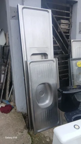 Pia de inox 430 ( 2 metros e 1,20 metro)