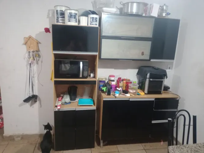 VENDO ESSE ARMÁRIO DE COZINHA