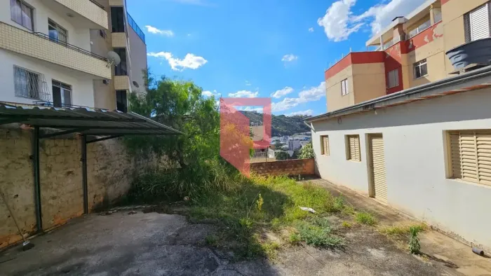Lote 360m² à Venda no Caiçara | 12m de Frente | Próximo ao Shopping Del Rey