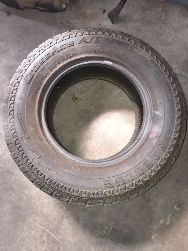 pneus 245/70 R16