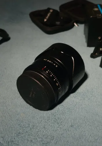 Lente viltrox 23mm 1.4 