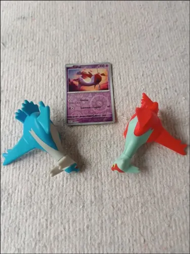 Kit de Colecionáveis Pokémon: Latias & Latios - McDonald's 2018 - Pokémon Legendary / Lend