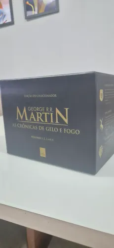 Crônicas de Gelo e Foto 5 livros